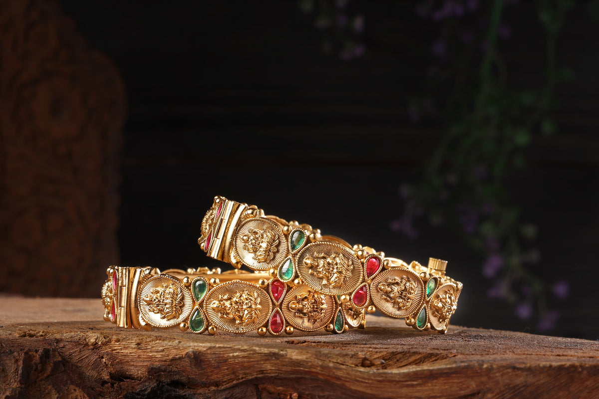 Antique Openable Temple Jewellery Kada