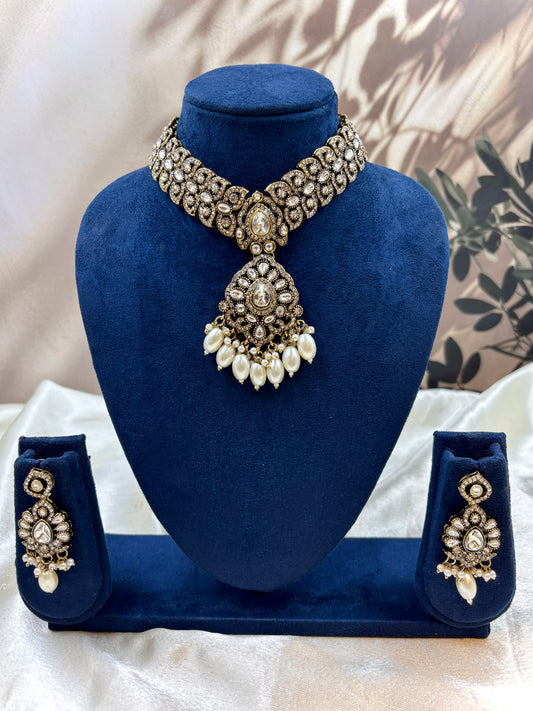 Traditional Antique Kundan Choker Necklace