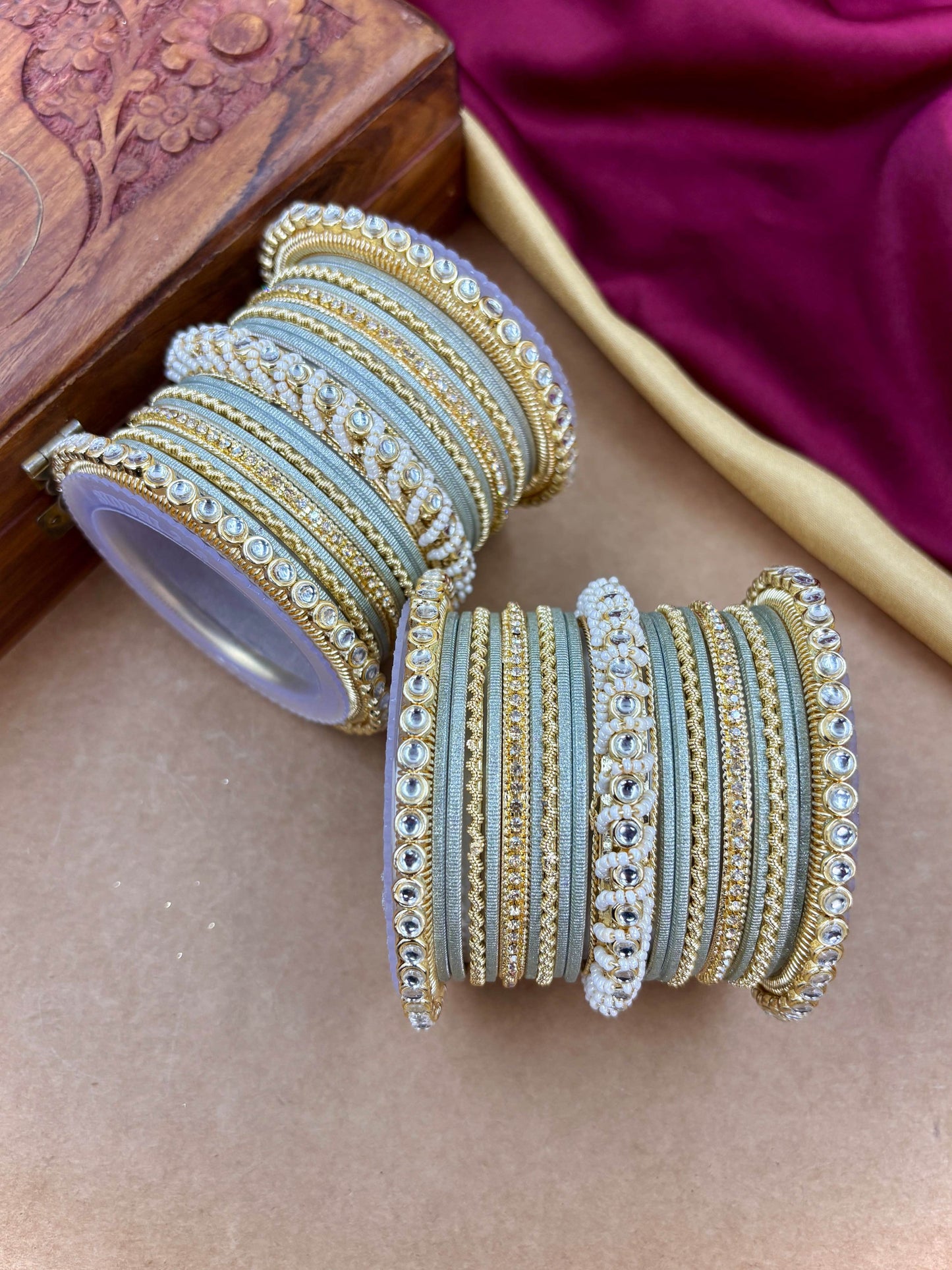 Ethnic Pistagrey Pearl Kundan Set