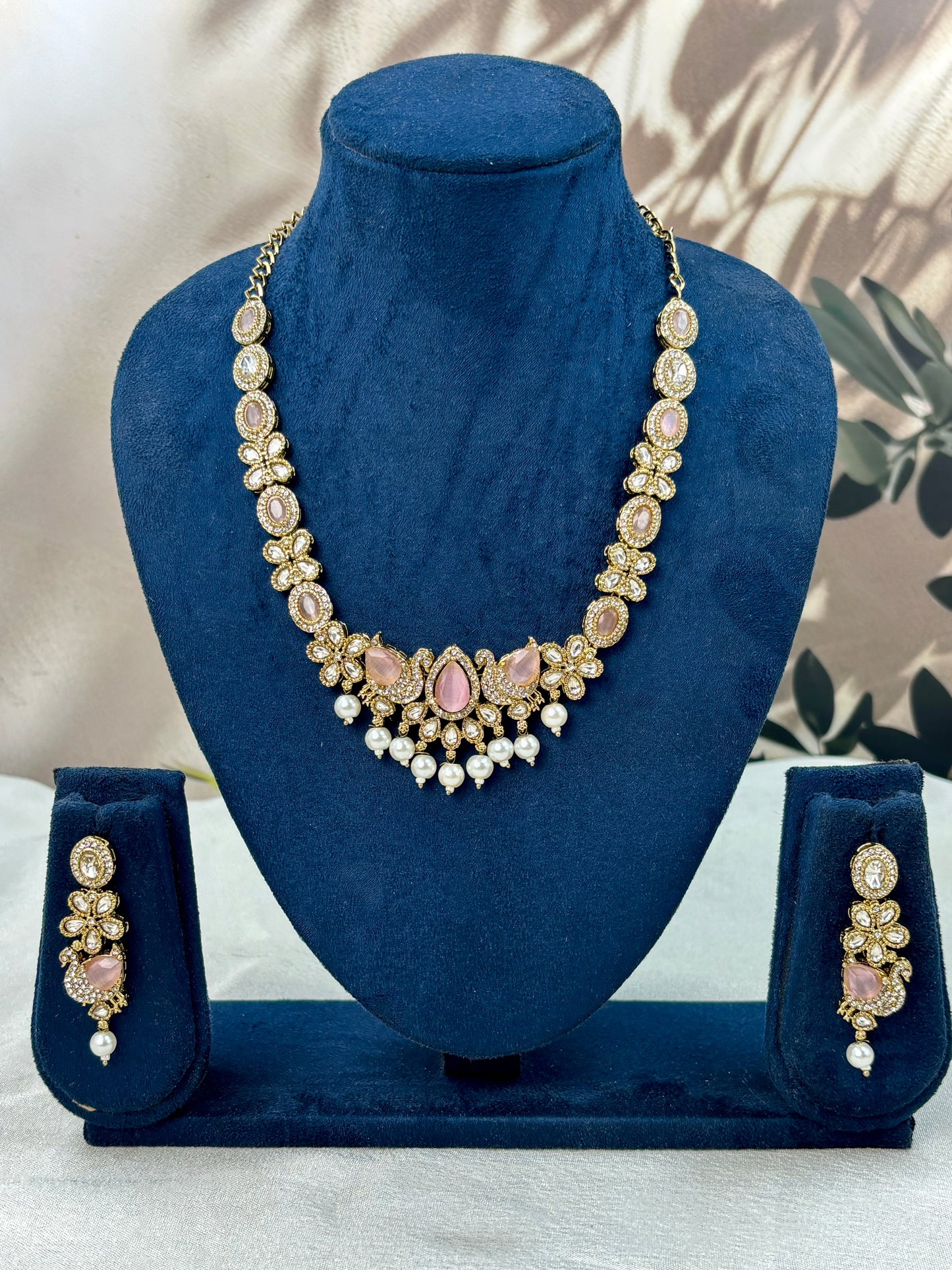 Ethnic Antique Pink Necklace Set