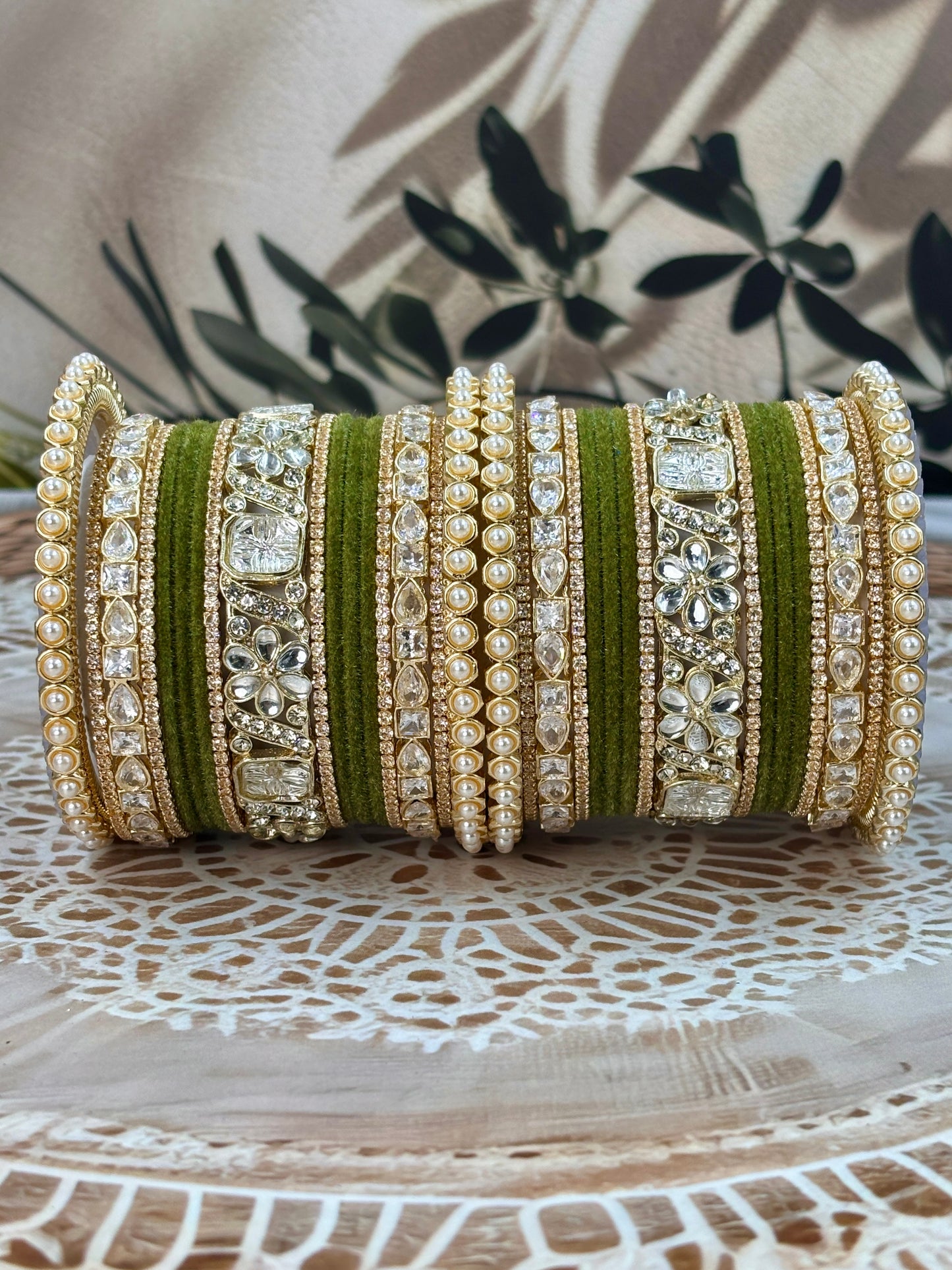 Pearl & Kundan Mehendi Traditional Bangles Set
