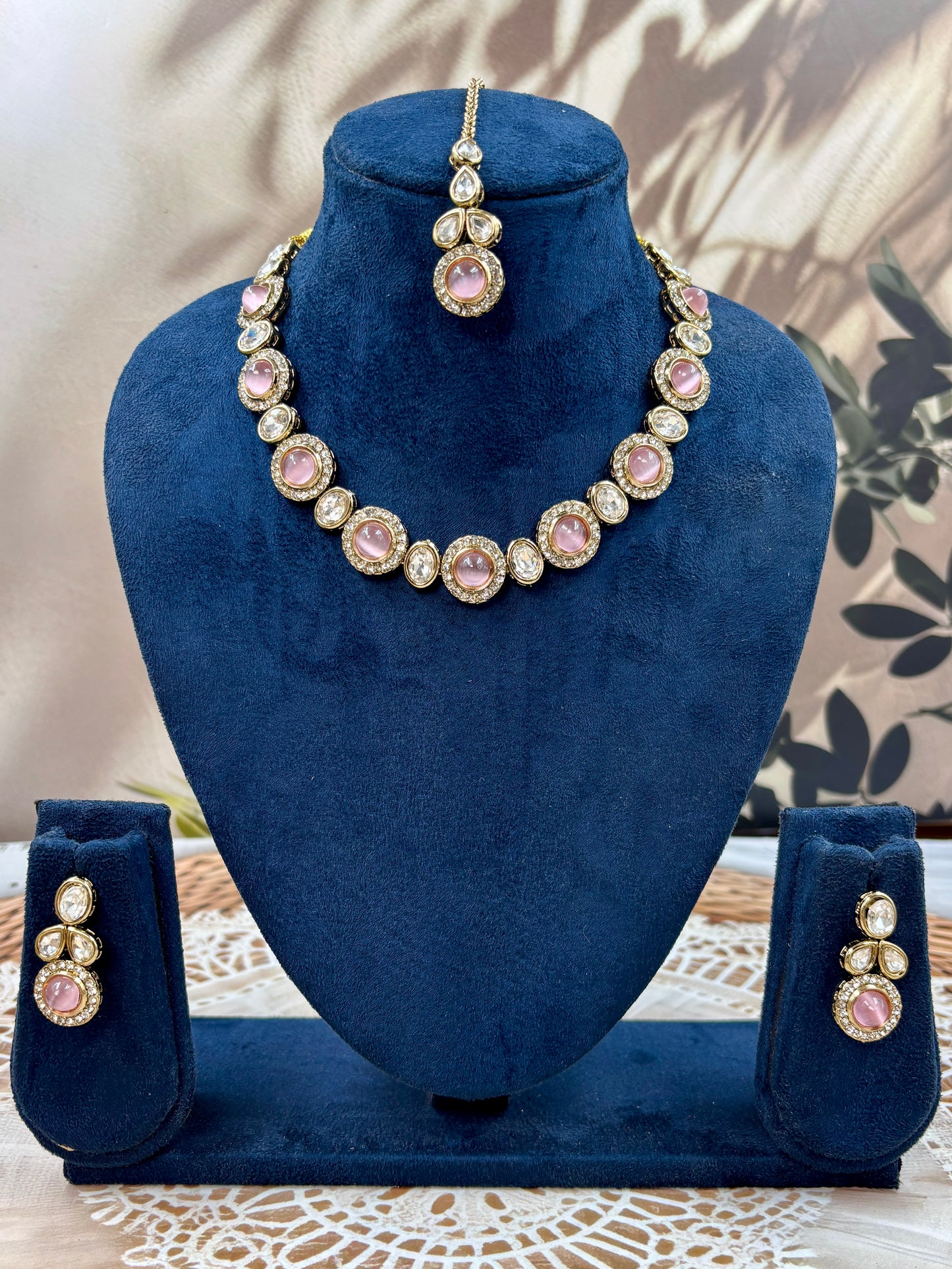 Pink Kundan Jewellery Set