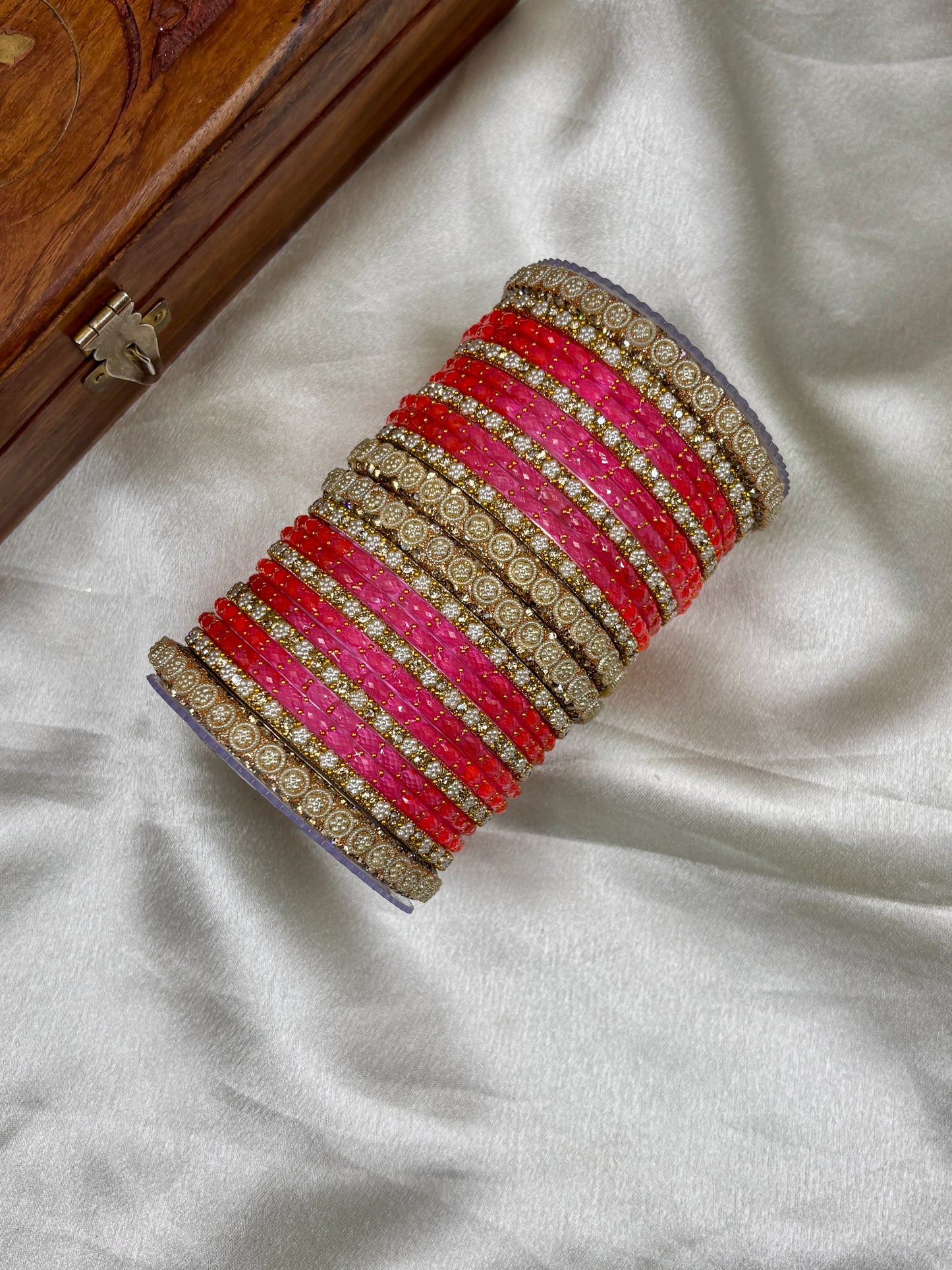 Pink Raindrop Glass Bangles Set