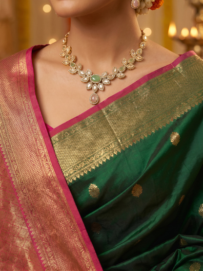 Antique Kundan MintPink Necklace Set