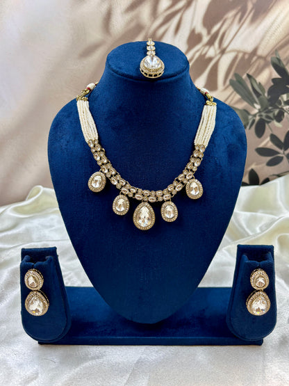 Traditional Indian Kundan Wedding Necklace