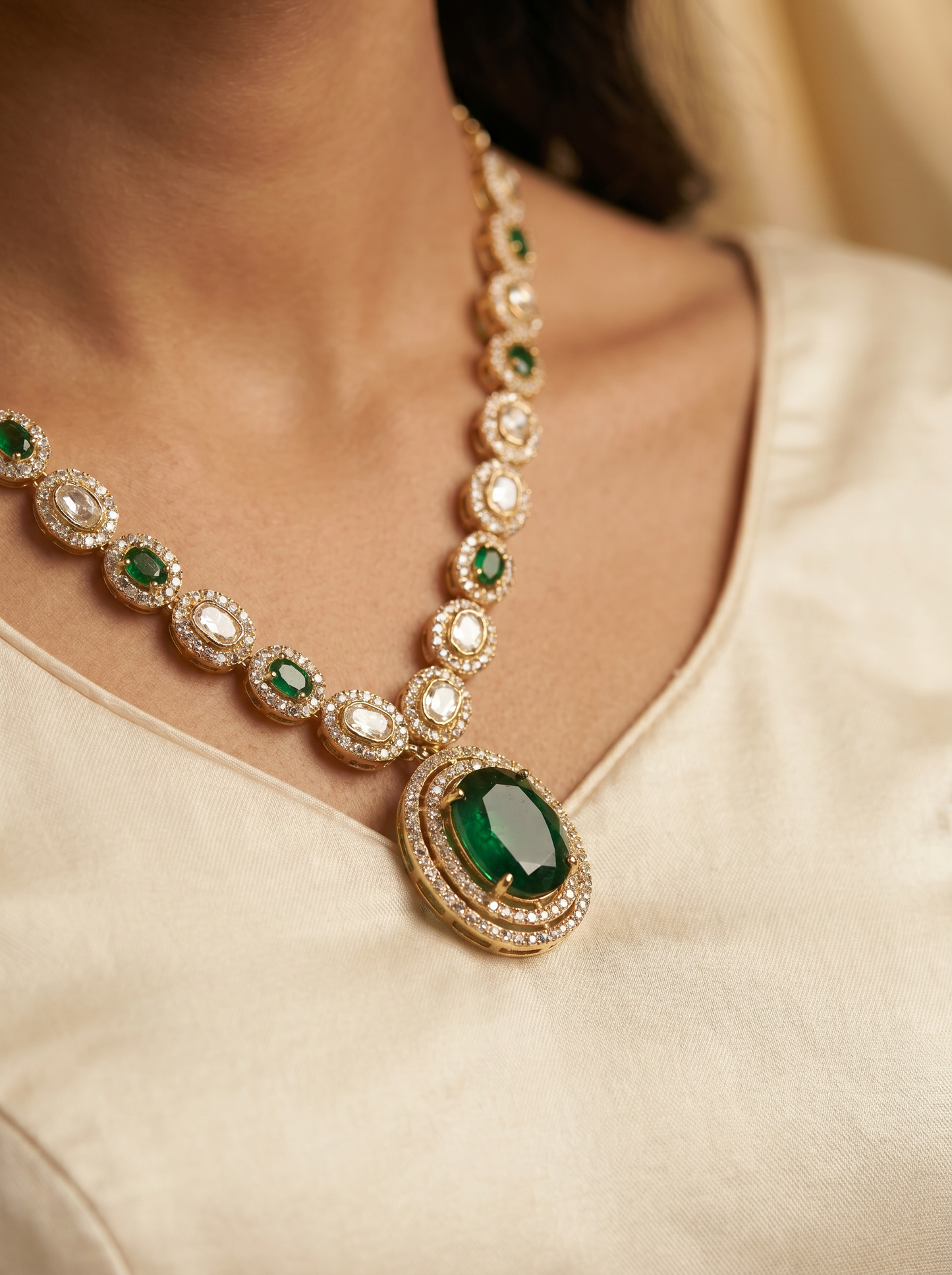 Long Antique Kundan Green Necklace