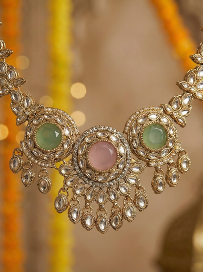 Antique Style MintPink Victorian Kundan Necklace Set