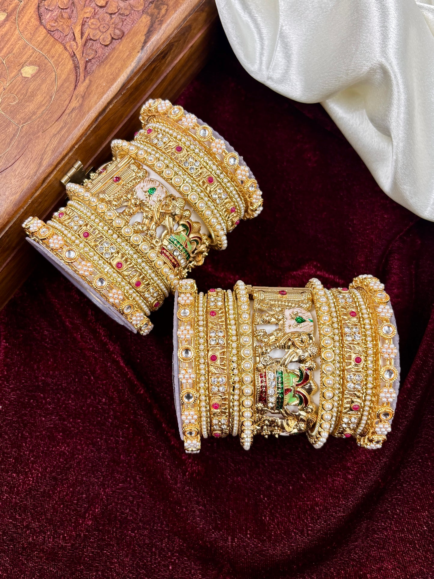 Heritage Rajwadi Bangles Set