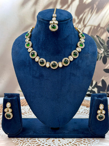 Green Kundan Jewellery Set