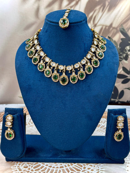 Indian Green Bridal Kundan Jewelery Set