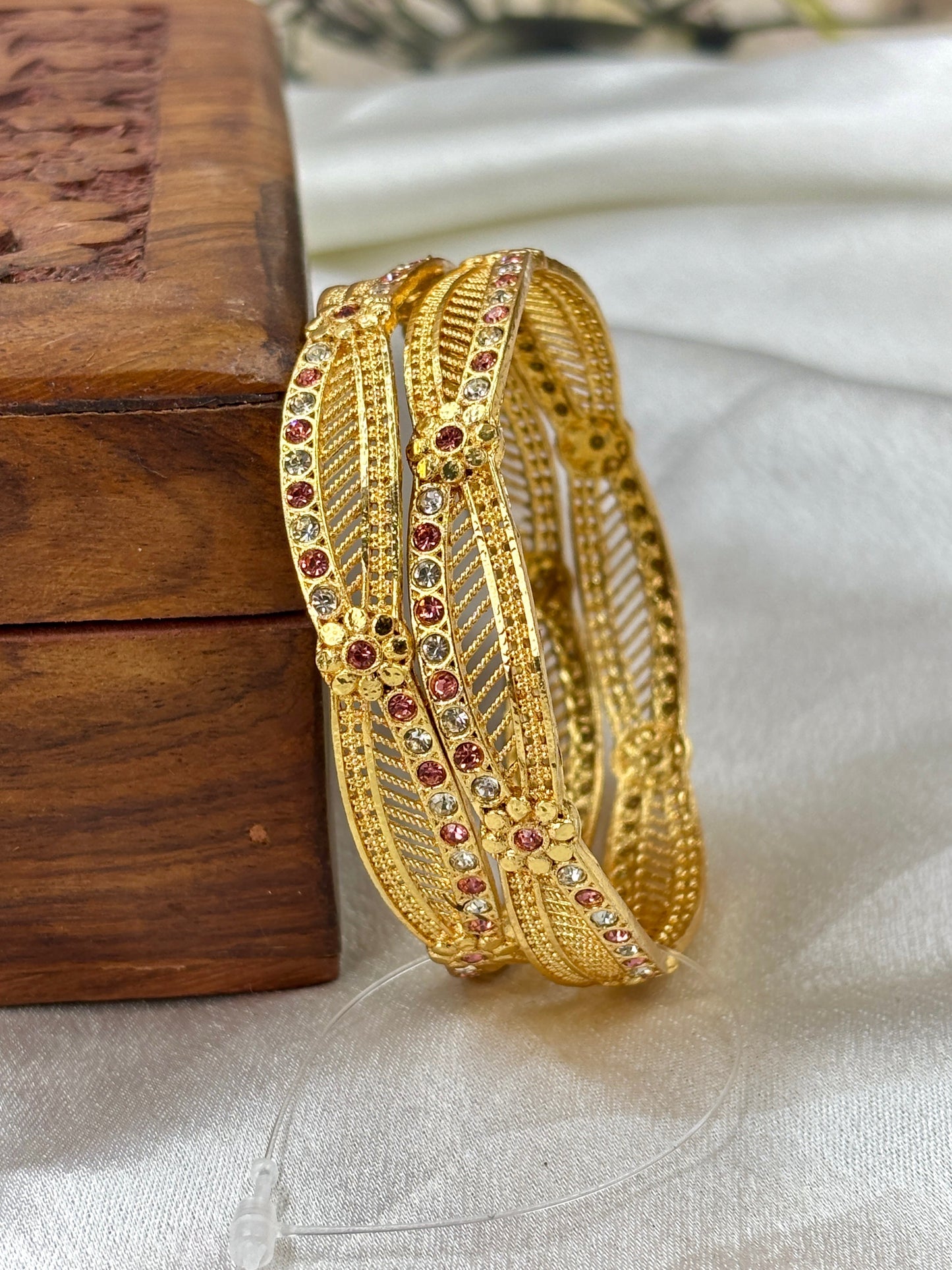 Lightweight Daily Wear Bangles