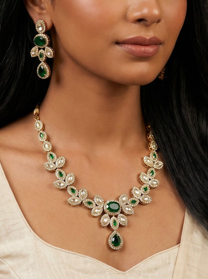 Antique Kundan Green Necklace Set