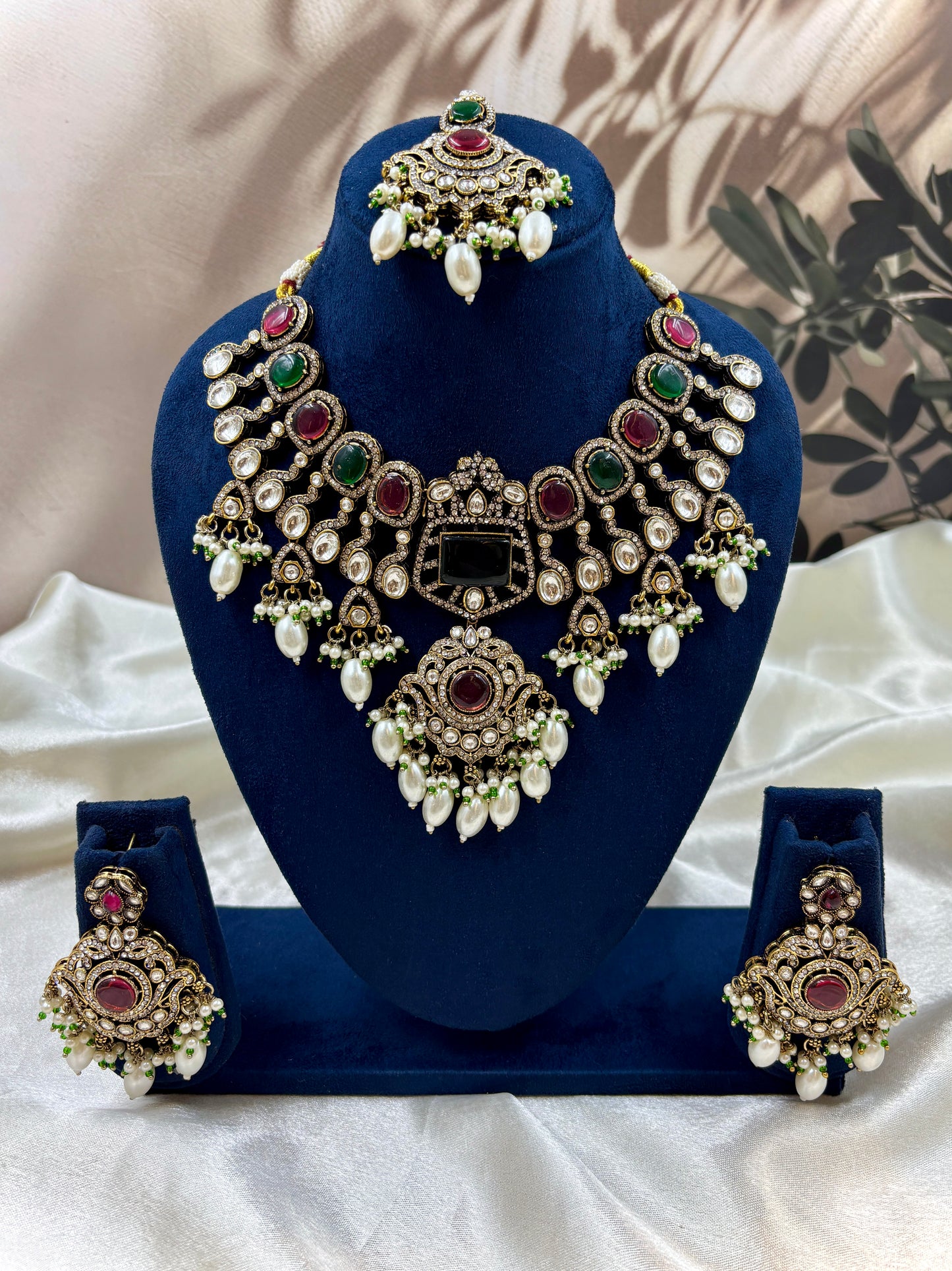 Rani Green Victorian Antique Jewelry Necklace