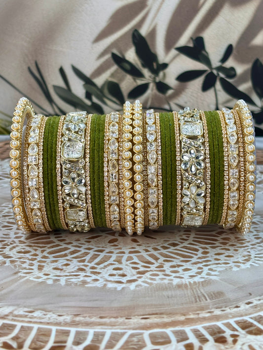 Pearl & Kundan Mehendi Traditional Bangles Set