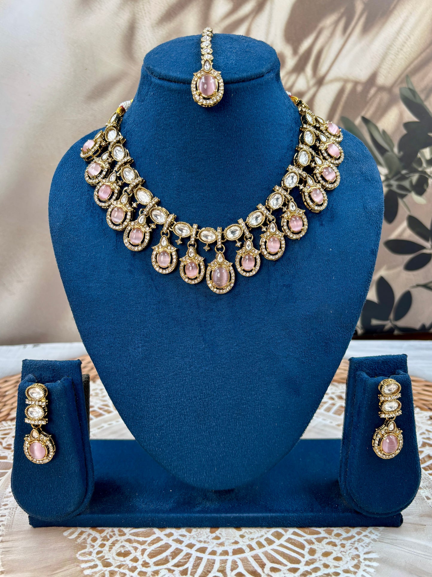 Indian Pink Bridal Kundan Jewelery Set