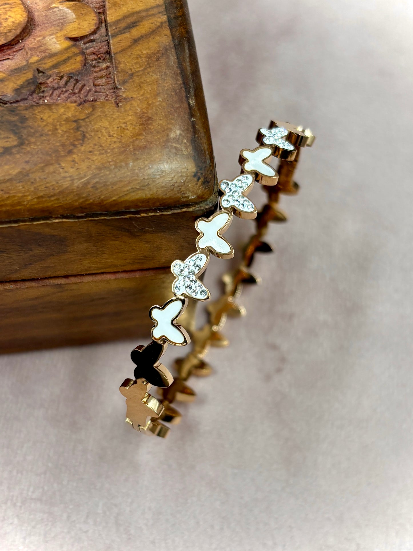 Rose Gold Bracelet for Women – Waterproof & Anti-Tarnish