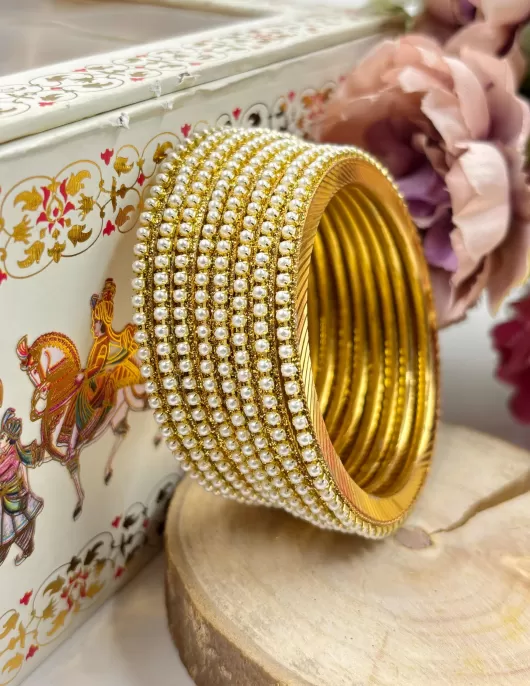 Unique pearl bangles